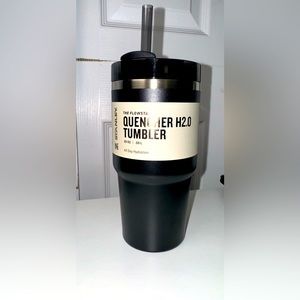Stanley Black 2.0 Quencher 20 oz